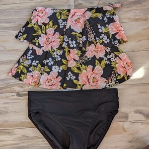 Cute ruffle swim top